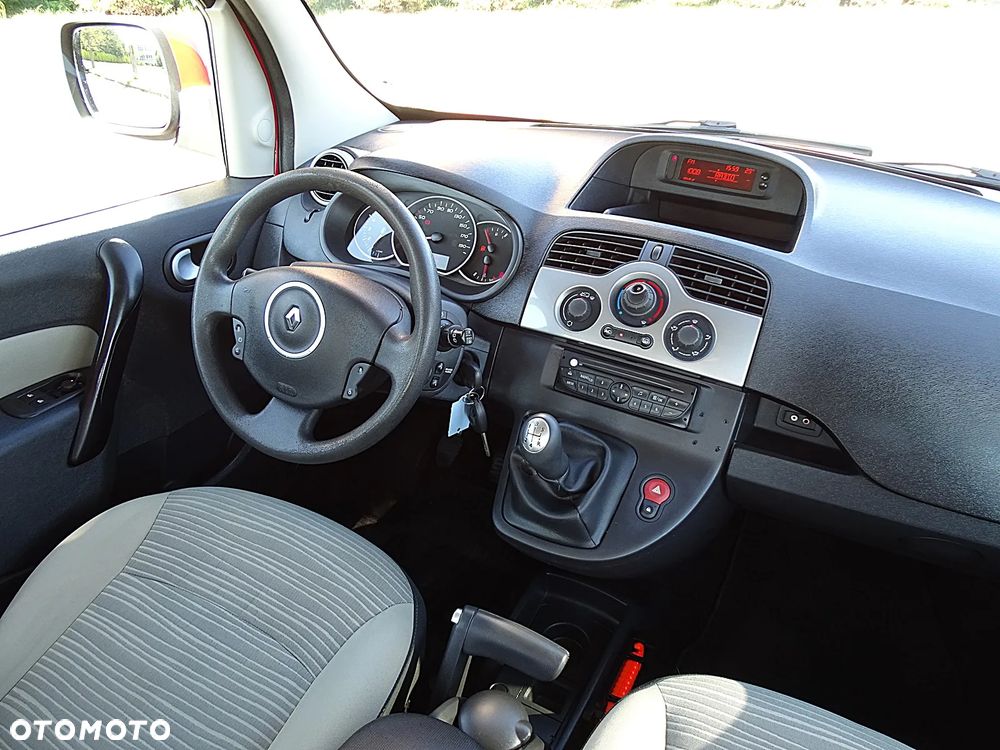 Renault Kangoo 1.6 16V 105 Happy Family - 30