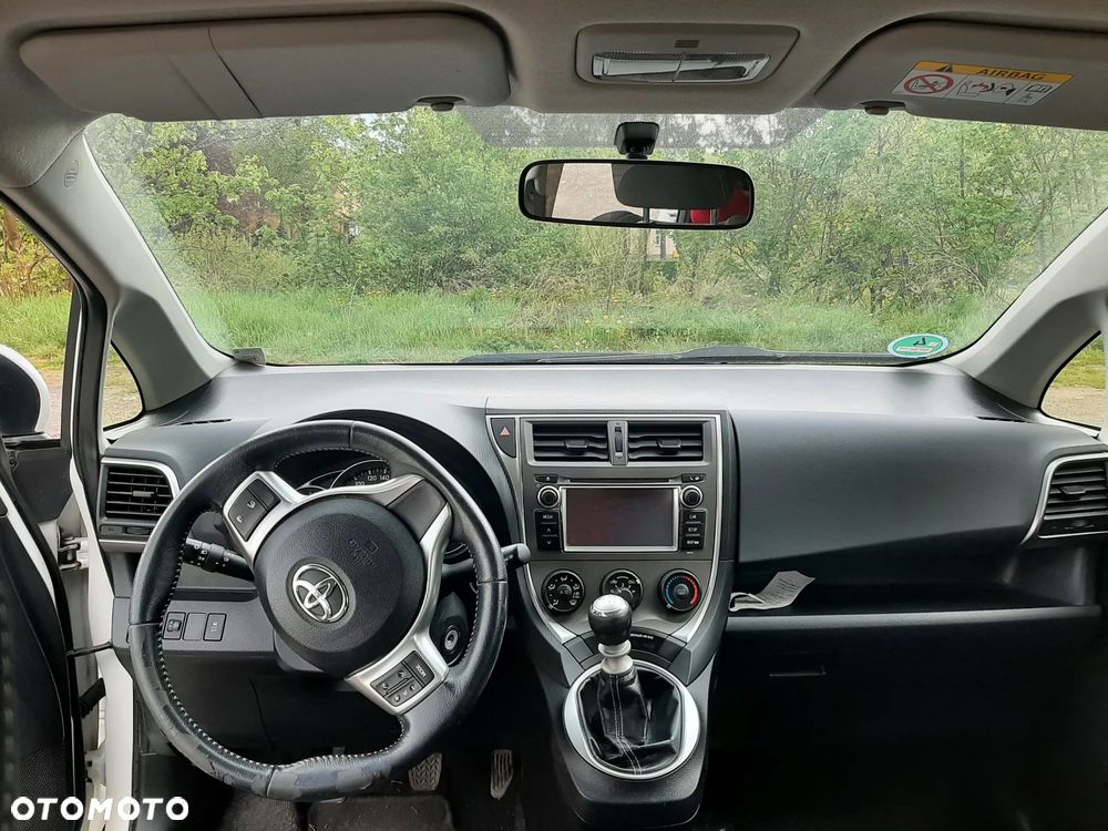 Toyota Verso S 1.4 D-4D - 14