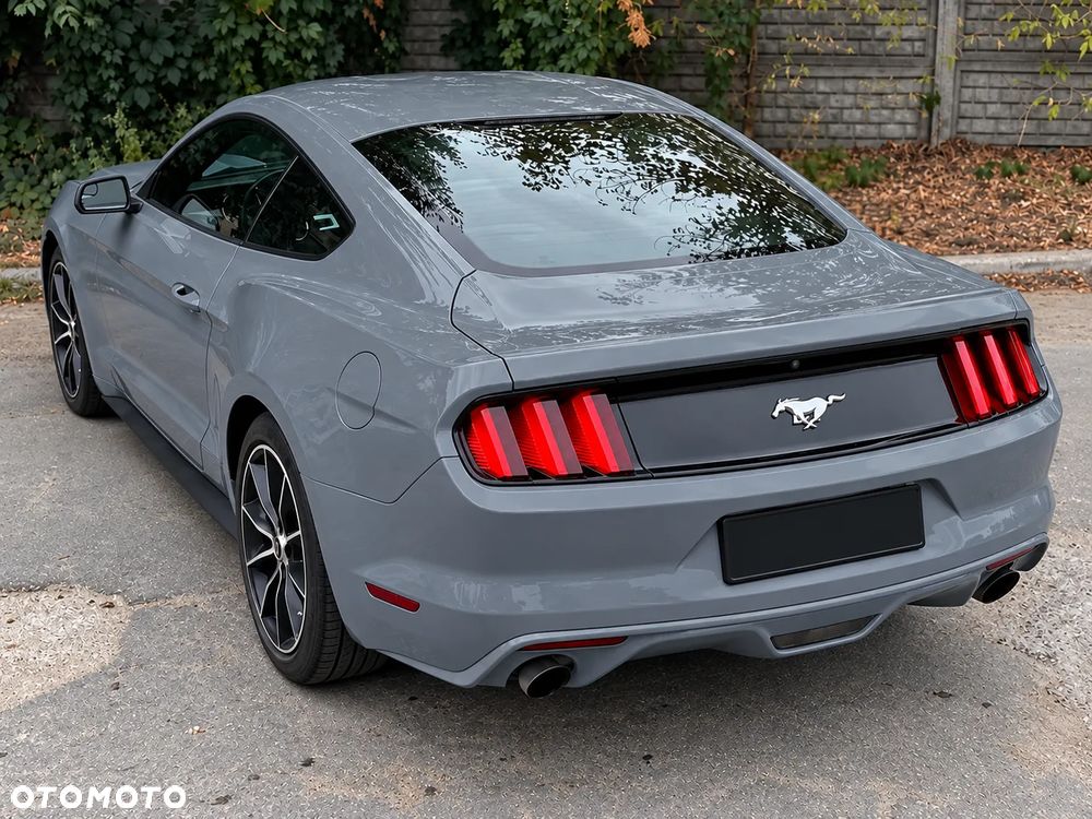 Ford Mustang 2.3 Eco Boost - 7