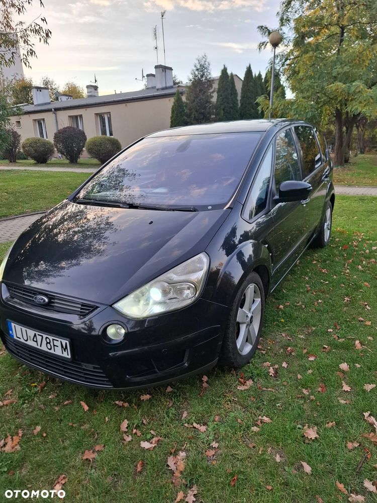 Ford S-Max 2008 photo 2