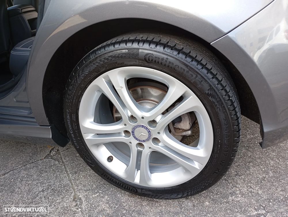 Mercedes-Benz A 180 CDI 7G-DCT Urban - 11