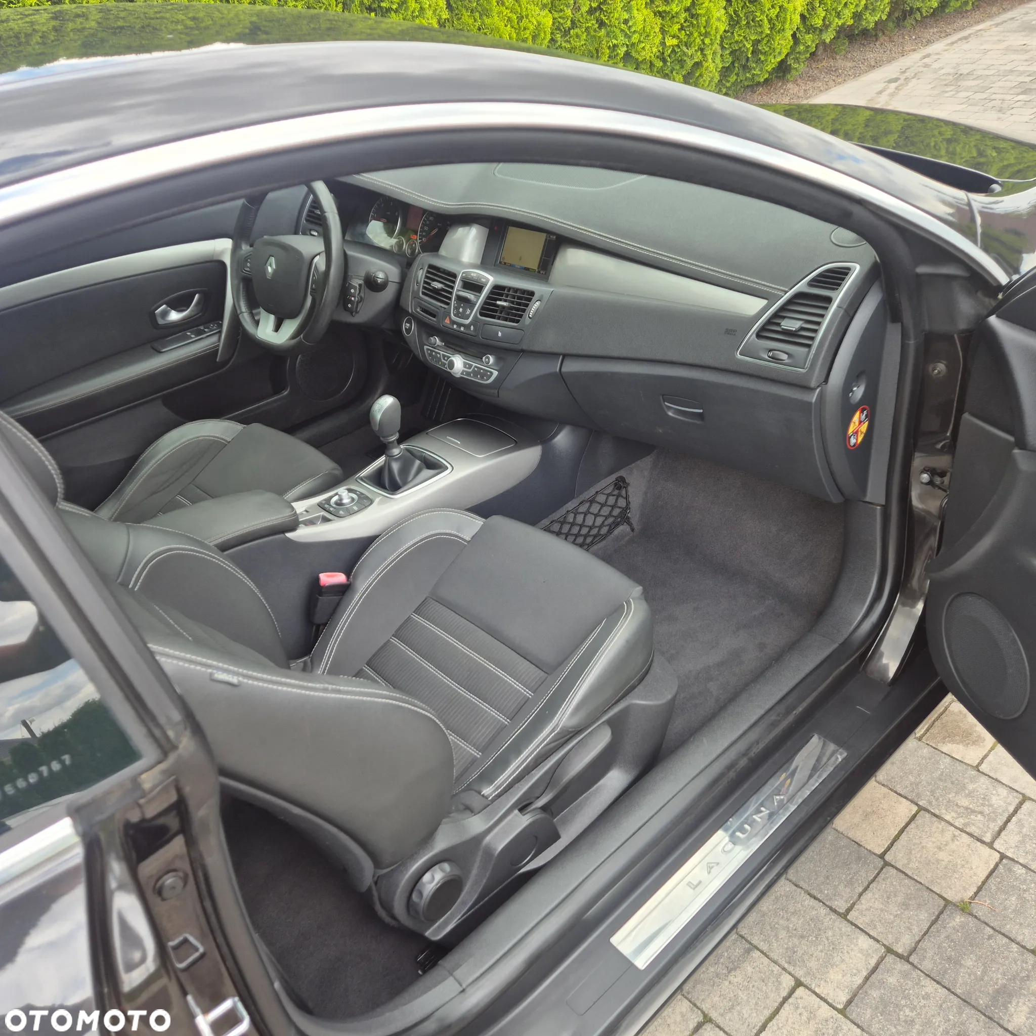 Renault Laguna dCi 110 FAP Limited - 14