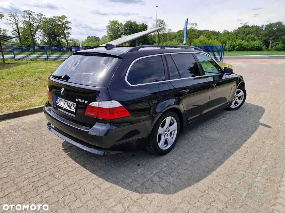 BMW Seria 5 530d xDrive - 2