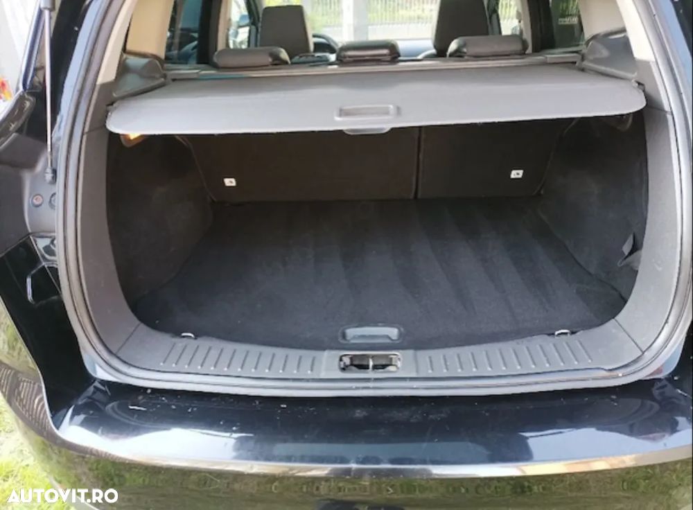 Ford Kuga 2.0L TDCi DPF Titanium - 8