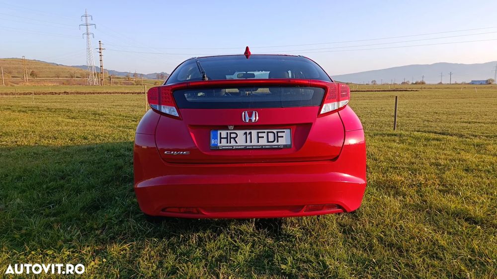 Honda Civic 1.4 i-VTEC - 4