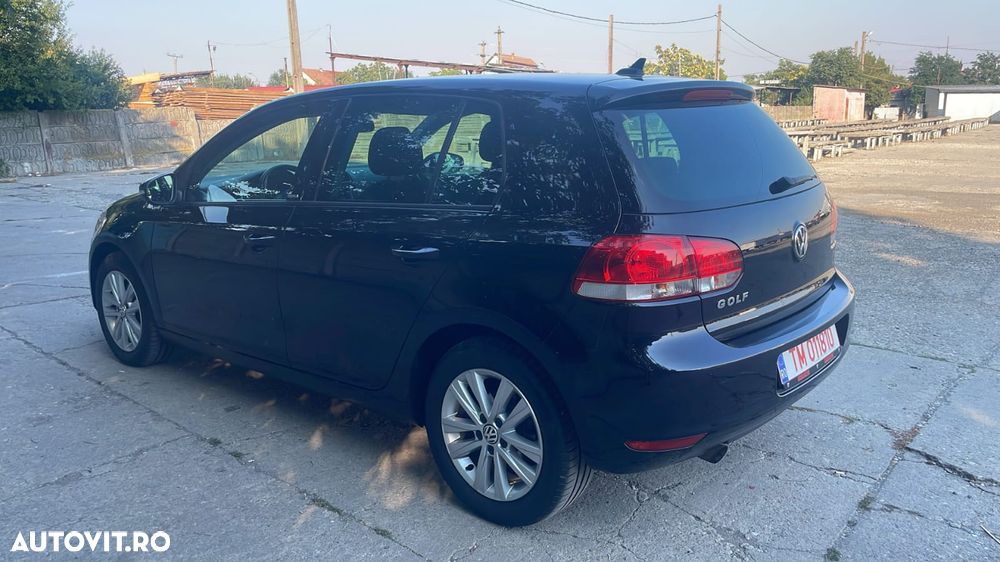 Volkswagen Golf - 4