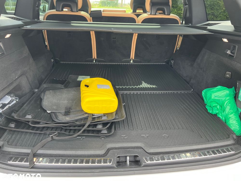 Volvo XC 90 D5 AWD Inscription - 25