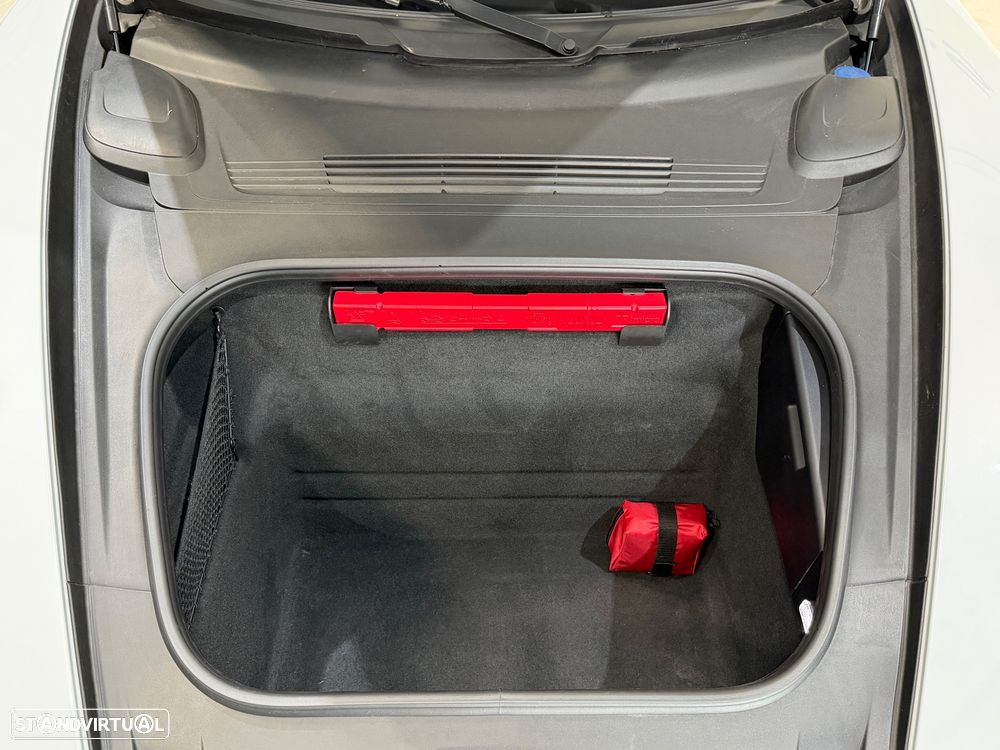 Porsche 911 (992) Targa 4 GTS PDK - 56