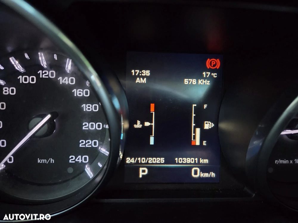 Land Rover Discovery Sport 2.0 l TD4 HSE Aut. - 20