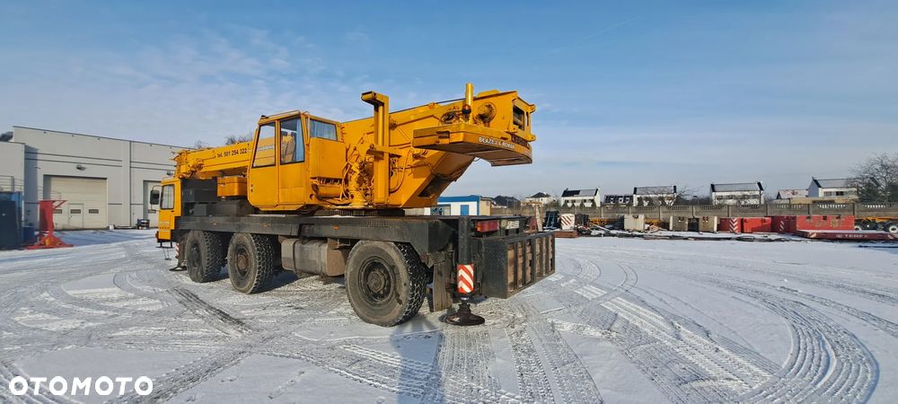 Liebherr LTM - 3