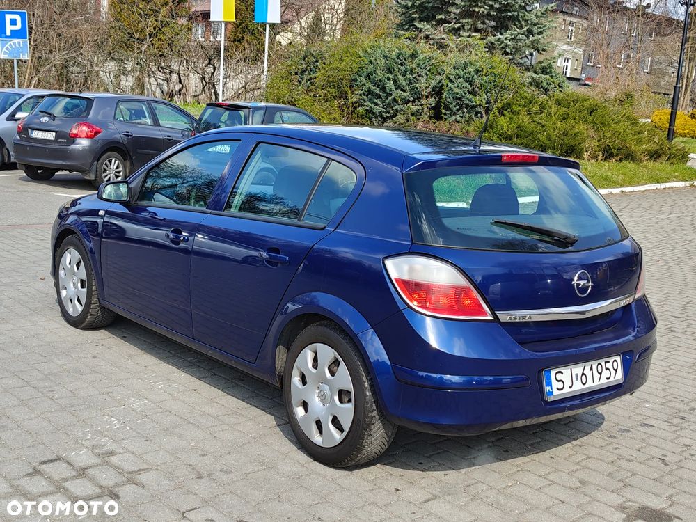 Opel Astra 1.7 CDTI - 15