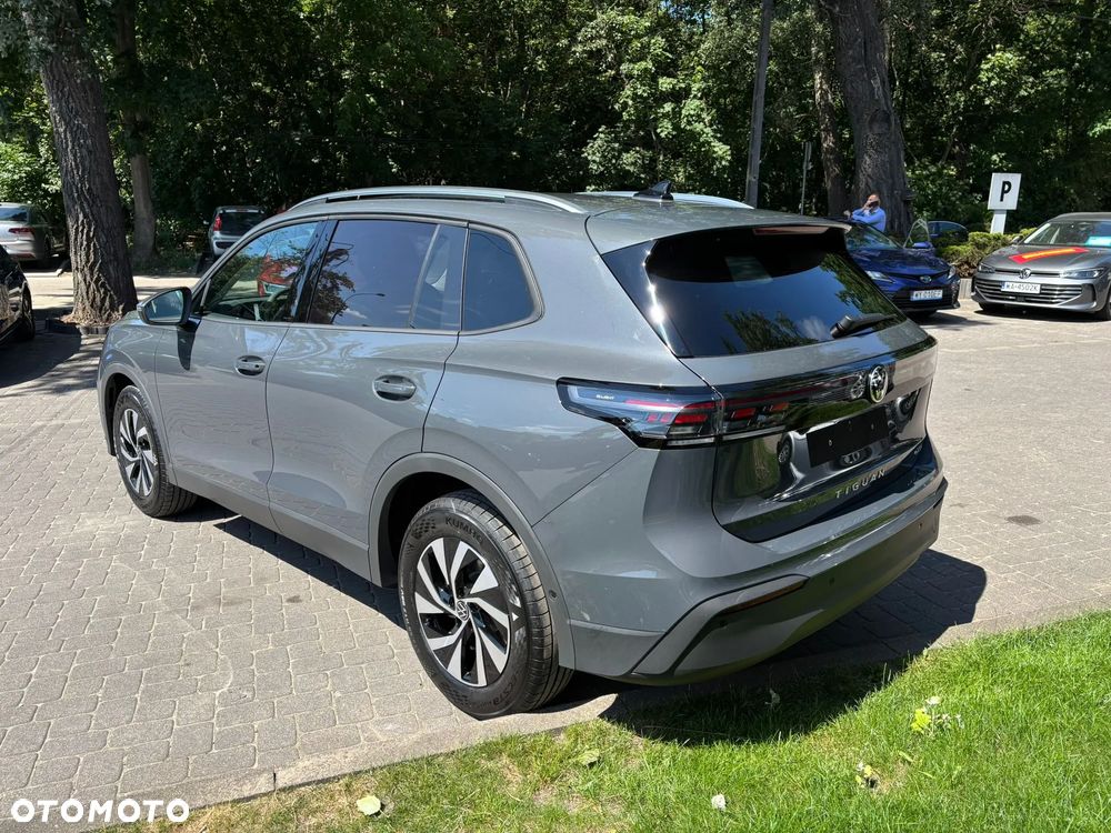 Volkswagen Tiguan 1.5 eTSI Life Plus DSG - 4