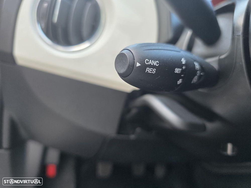 Fiat 500C 1.0 Hybrid - 10