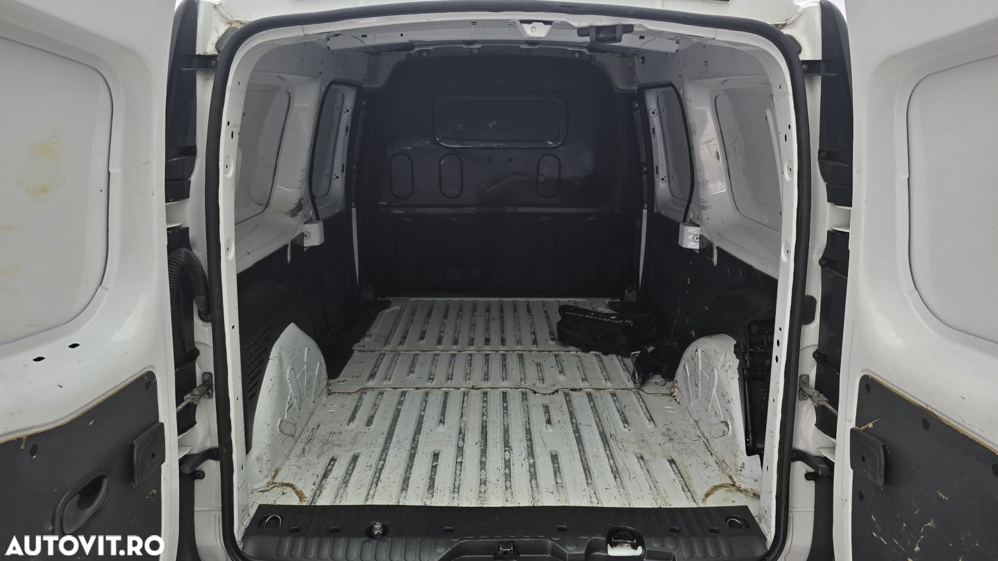 Renault Kangoo - 25