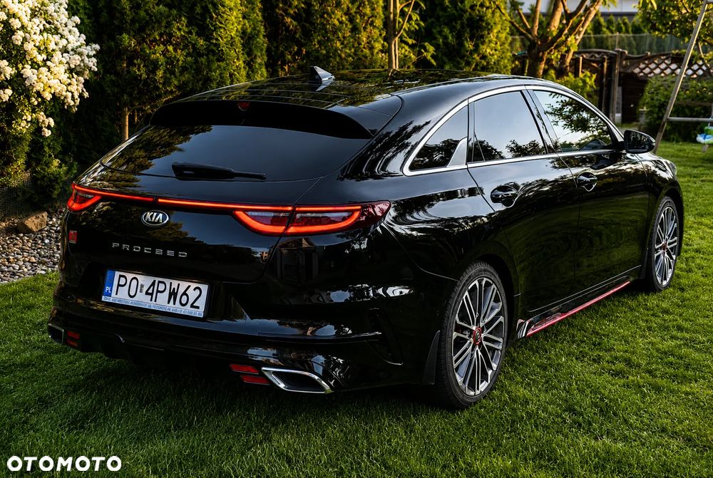 Kia ProCeed - 6