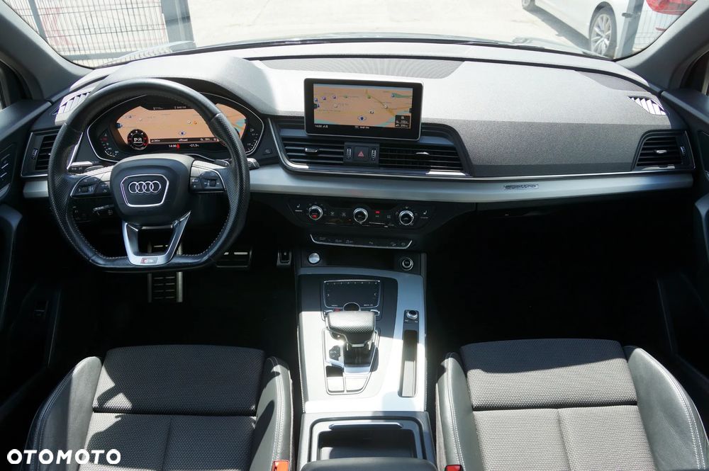 Audi Q5 2.0 TDI Quattro S tronic design - 11