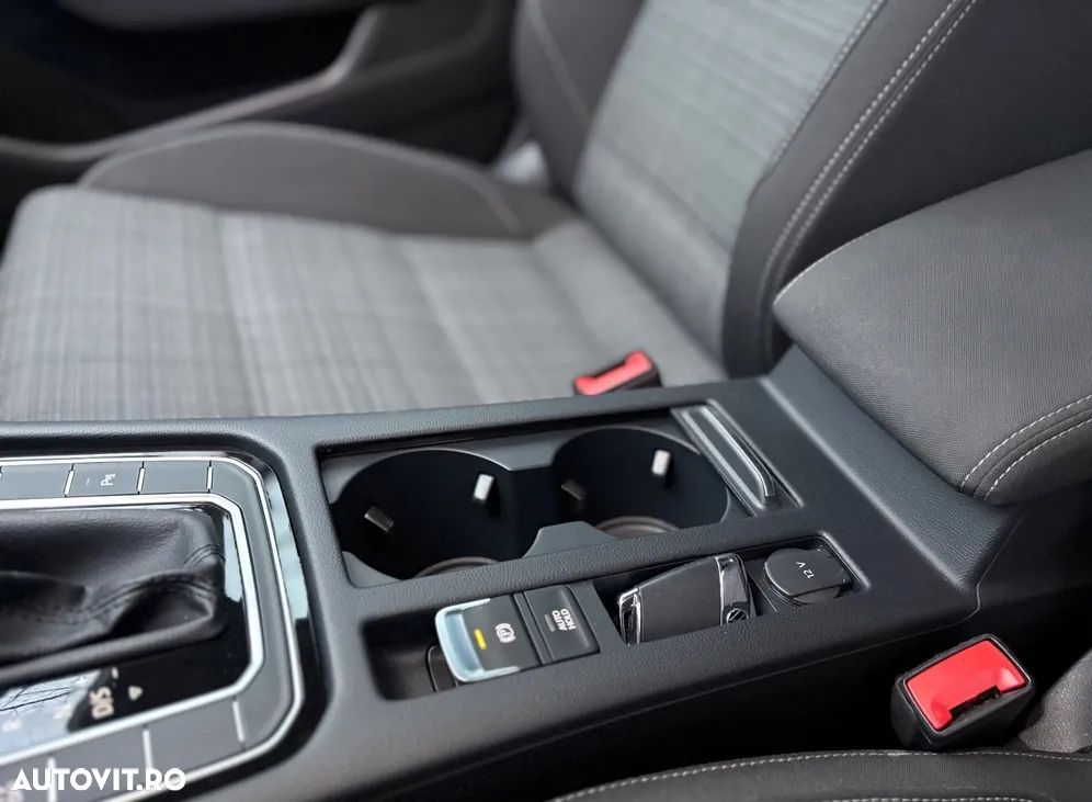 Volkswagen Passat 1.5 TSI OPF DSG Business - 8