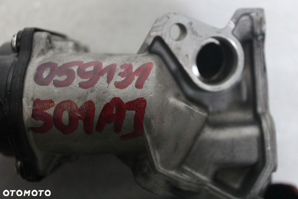 ZAWÓR SPALIN EGR AUDI VW 059131501AJ 3.0 TDI 2018 - 5
