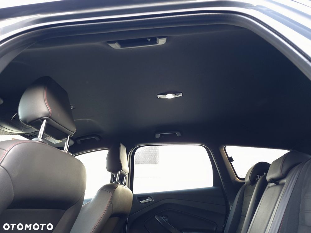 Ford Kuga 2.0 TDCi AWD ST-Line - 16