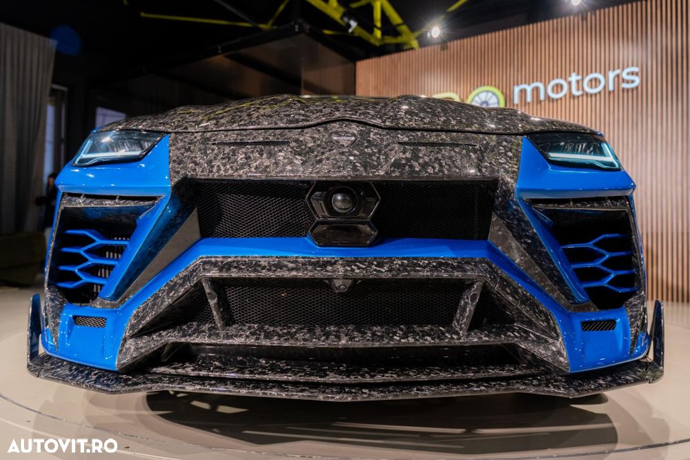 Lamborghini URUS - 17