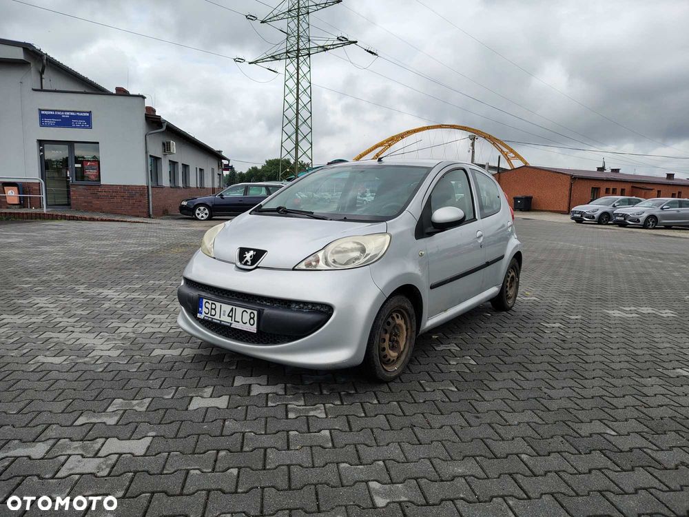 Peugeot 107 - 1