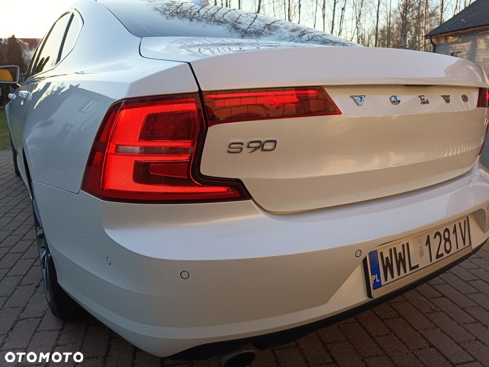 Volvo S90 T5 Momentum - 10