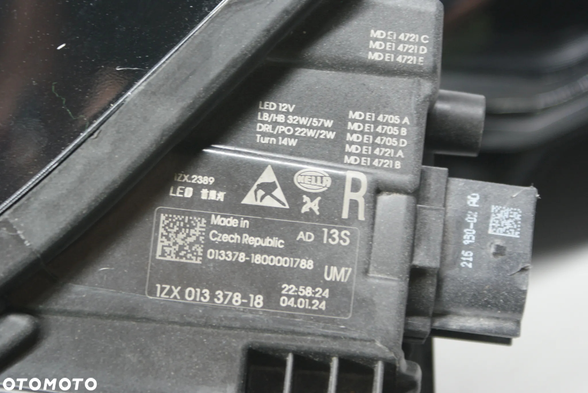Lampa przednia Audi A6 C8 Matrix - 2