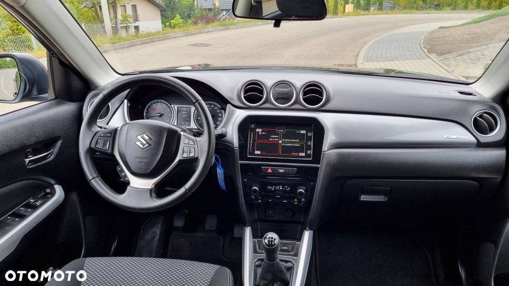 Suzuki Vitara - 8