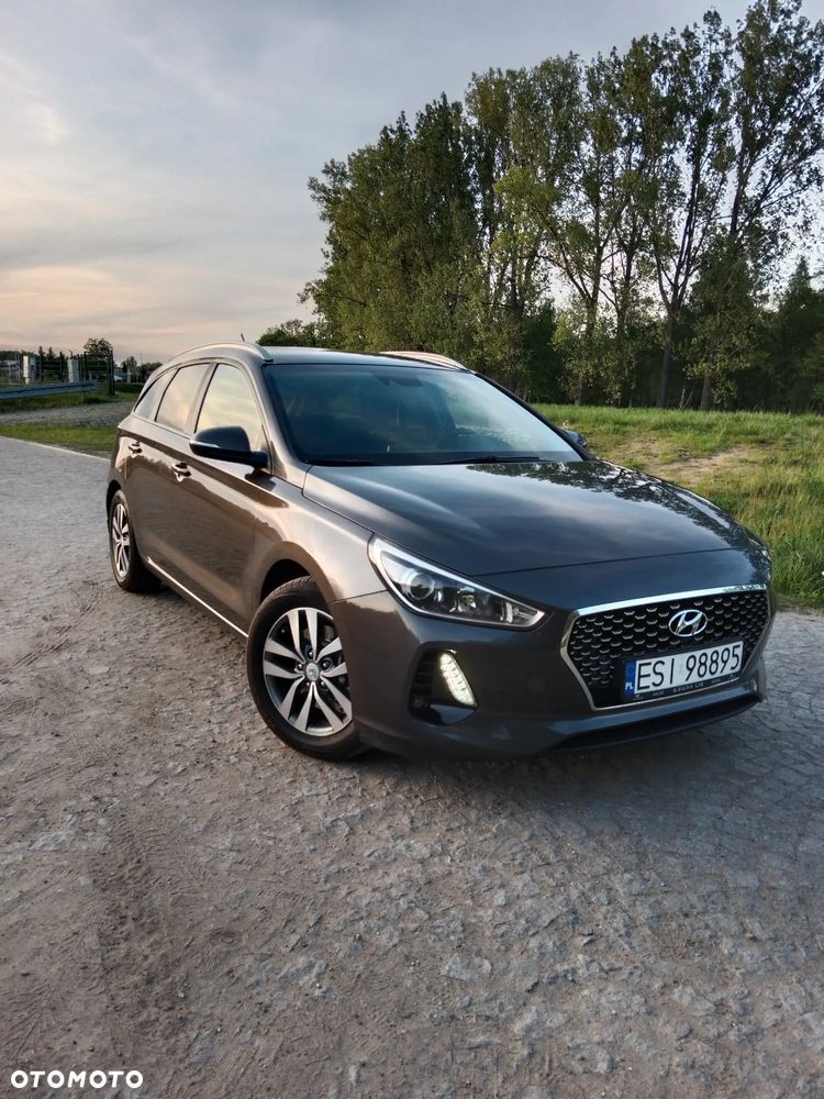 Hyundai i30 1.6 CRDi Classic + - 2