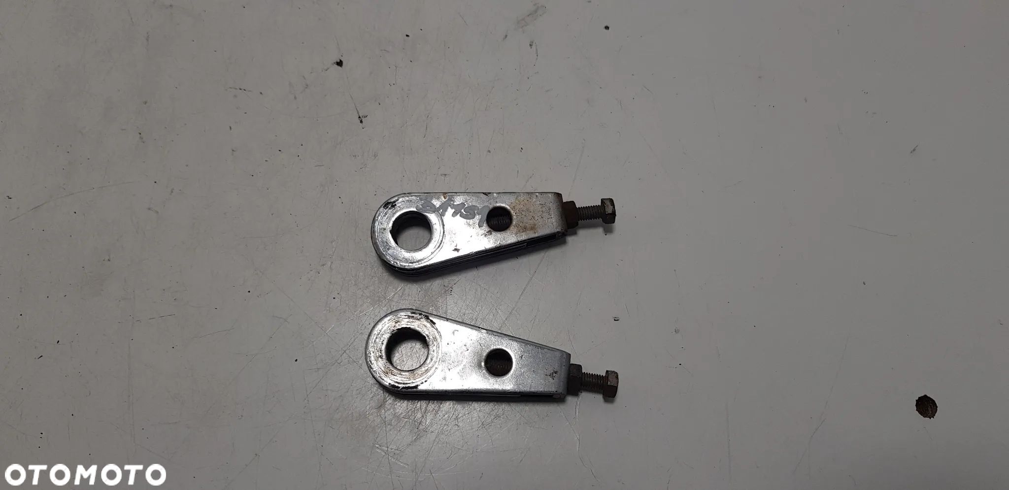 HONDA CM 125 Napinacze łańcucha - 1