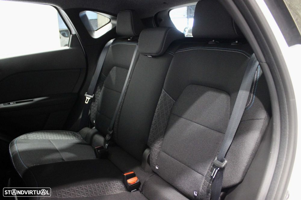 Renault Captur - 30