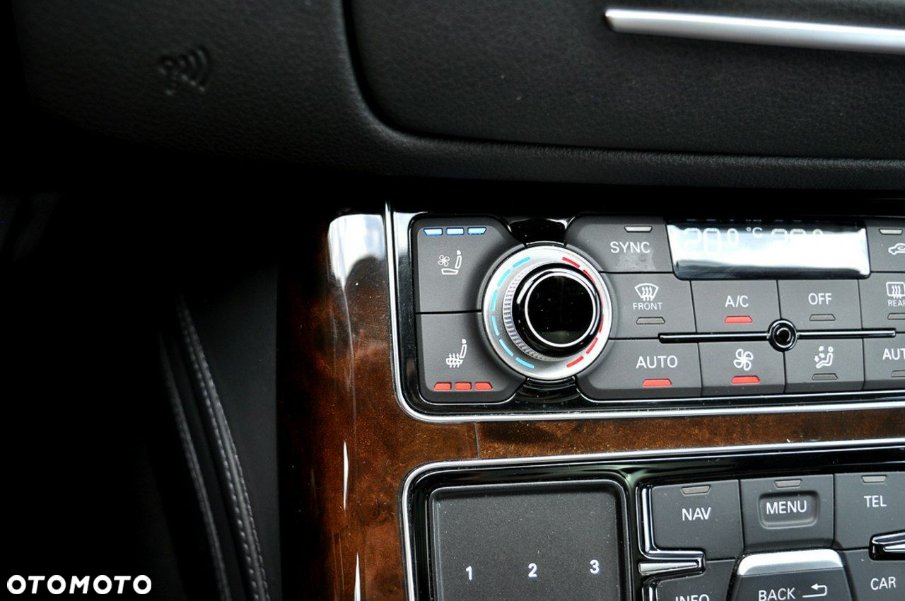 Audi A8 - 31