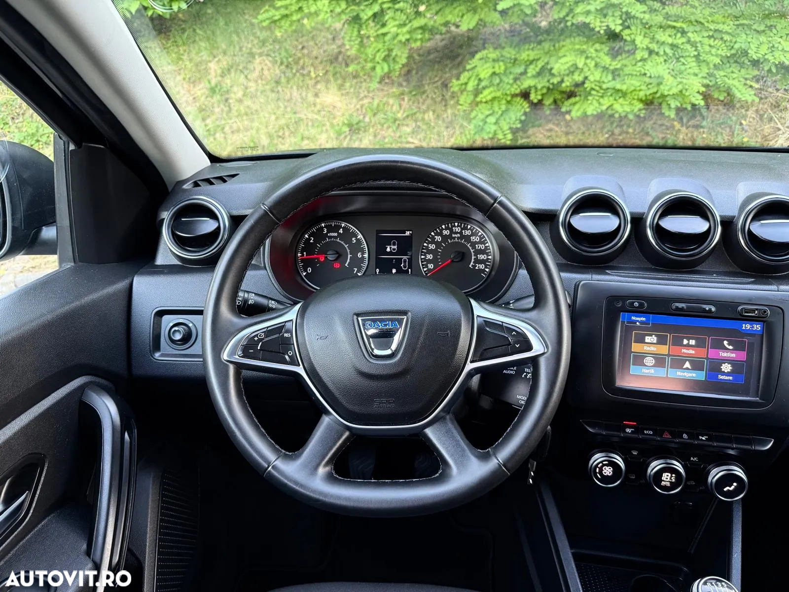 Dacia Duster 1.5 dCi 4x2 Laureate - 19