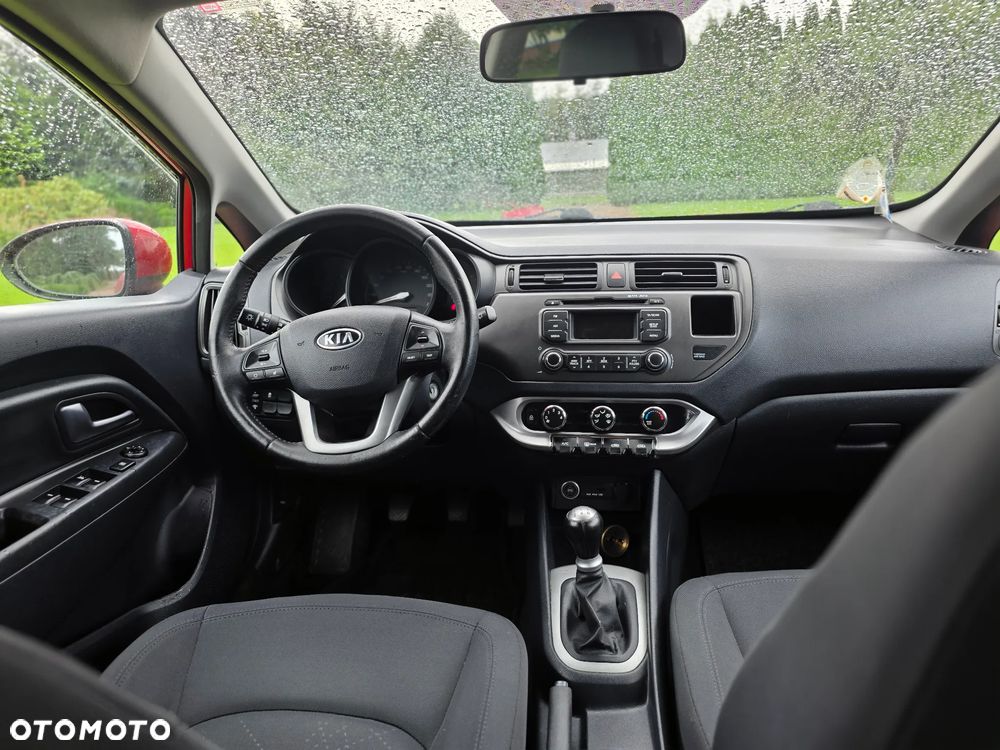 Kia Rio 1.2 M - 9
