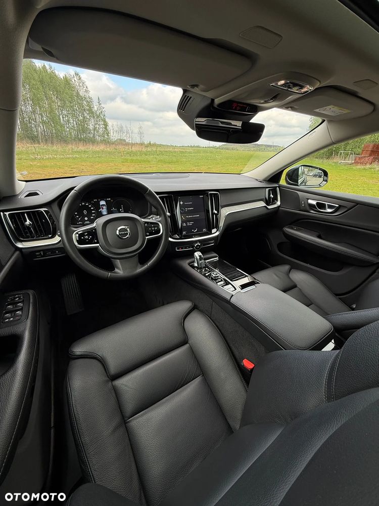 Volvo V60 T8 AWD Recharge Geartronic Inscription Expression - 6