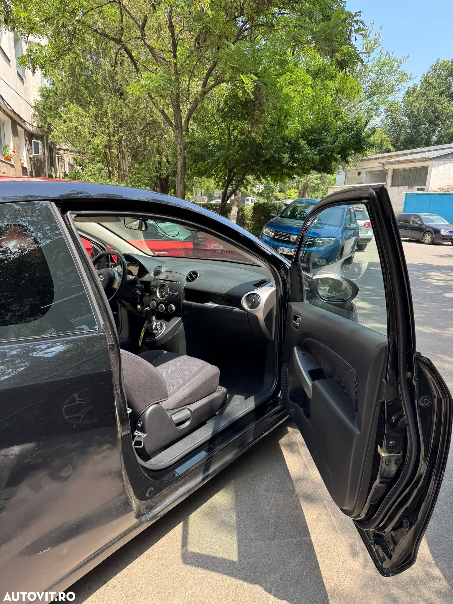 Mazda 2 - 7
