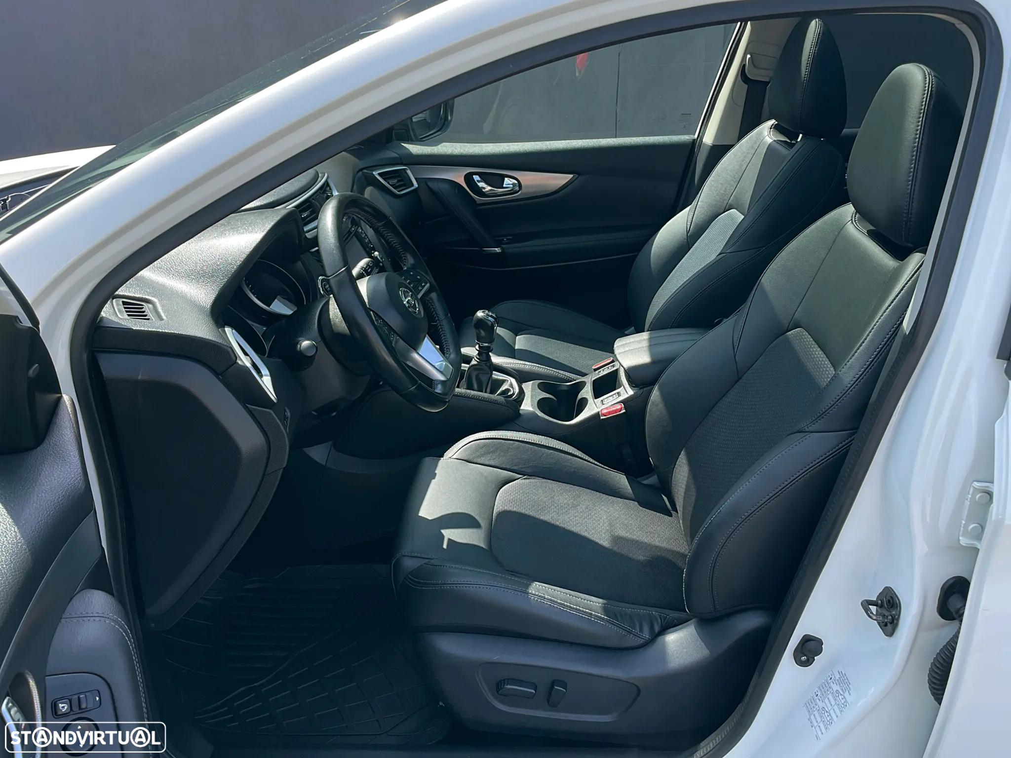 Nissan Qashqai 1.5 dCi Tekna - 19
