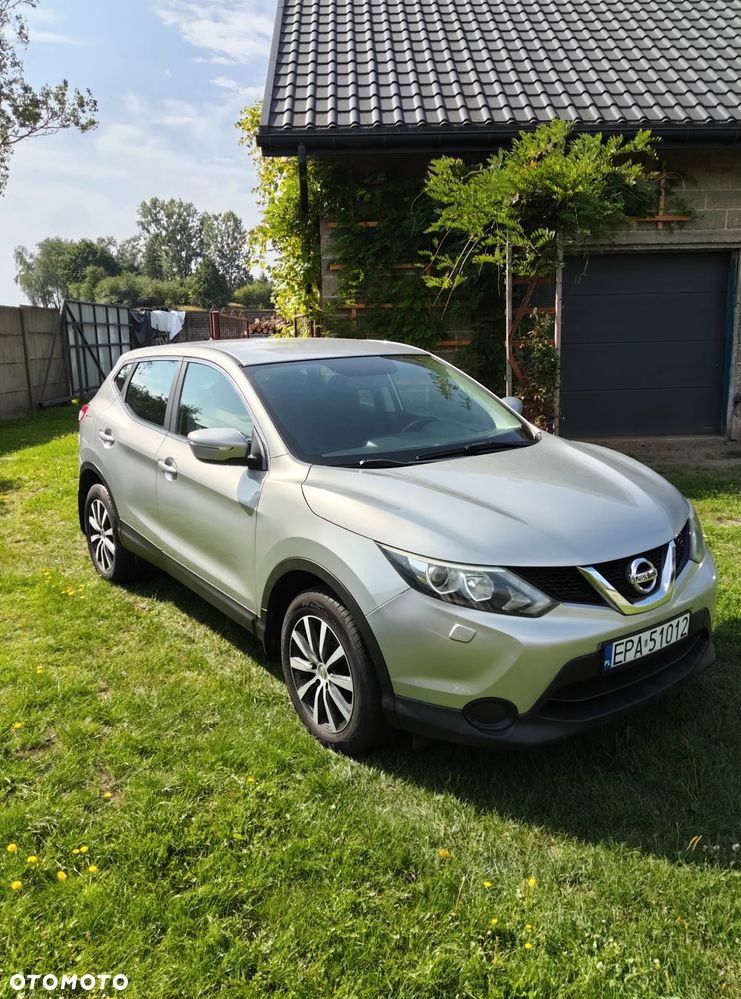 Nissan Qashqai - 1