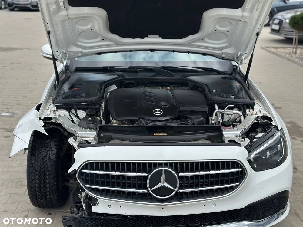 Mercedes-Benz Klasa E 220 d 4Matic 9G-TRONIC - 12