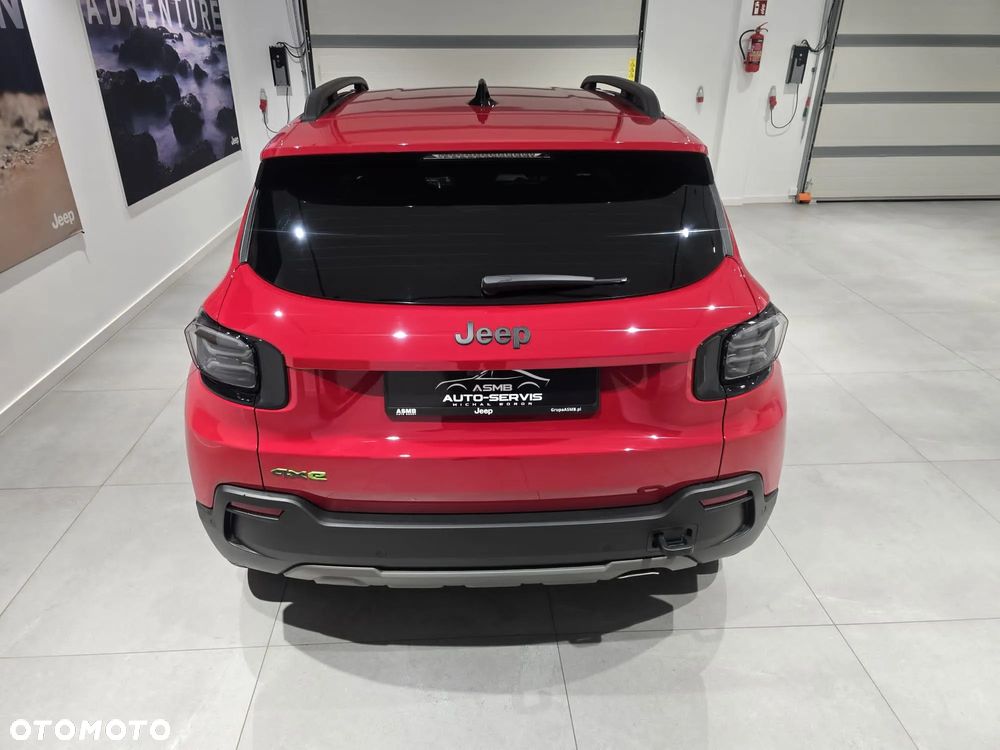 Jeep Avenger 1.2 T3 mHEV Overland 4xe eDCT6 - 10