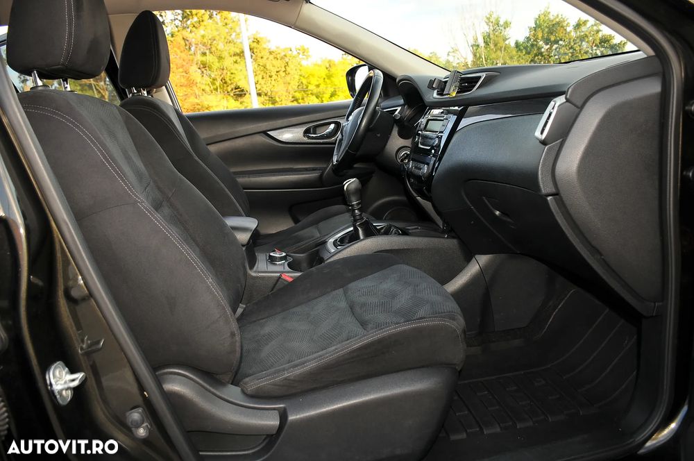 Nissan X-Trail 1.6 dCi ALL-MODE 4x4i N-Connecta - 11