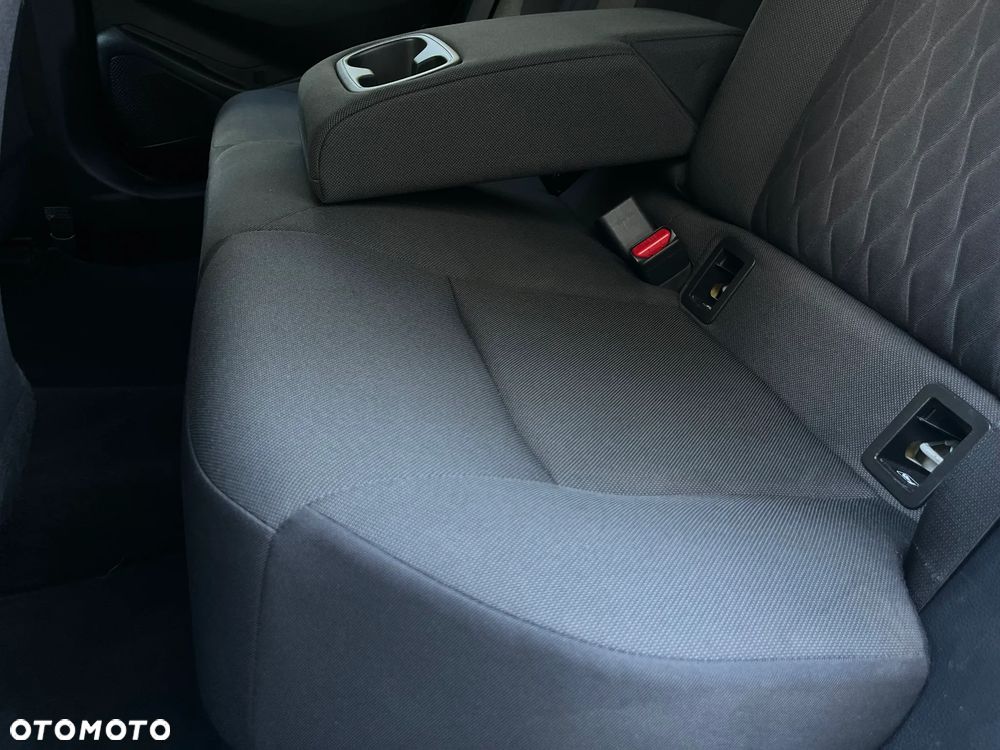 Toyota Corolla 1.5 Comfort MS - 27