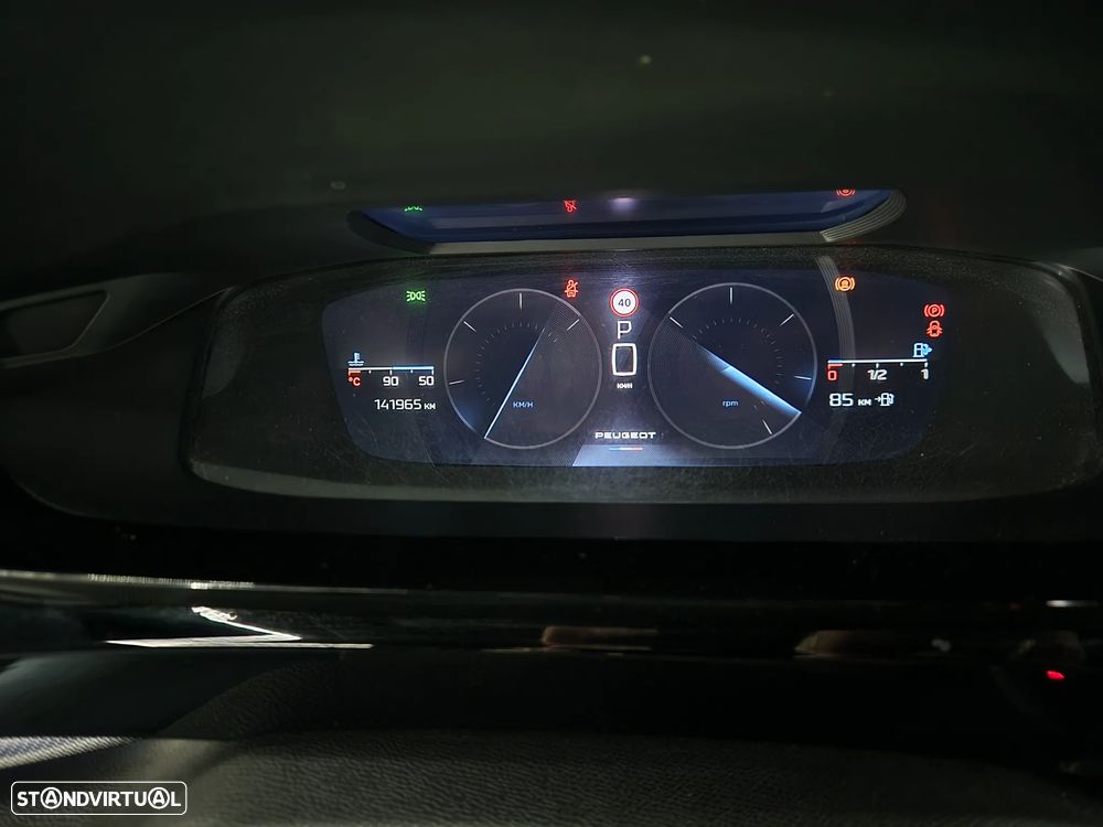 Peugeot 308 SW 1.5 BlueHDi GT EAT8 - 26