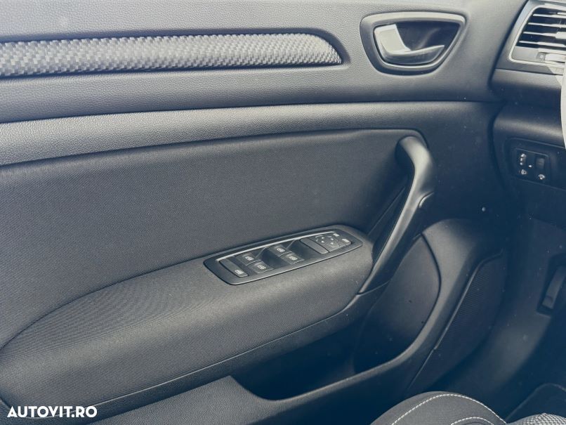 Renault Megane TCe GPF Zen - 18