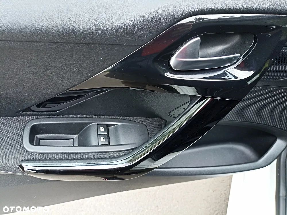 Peugeot 208 PureTech 68 Active - 9