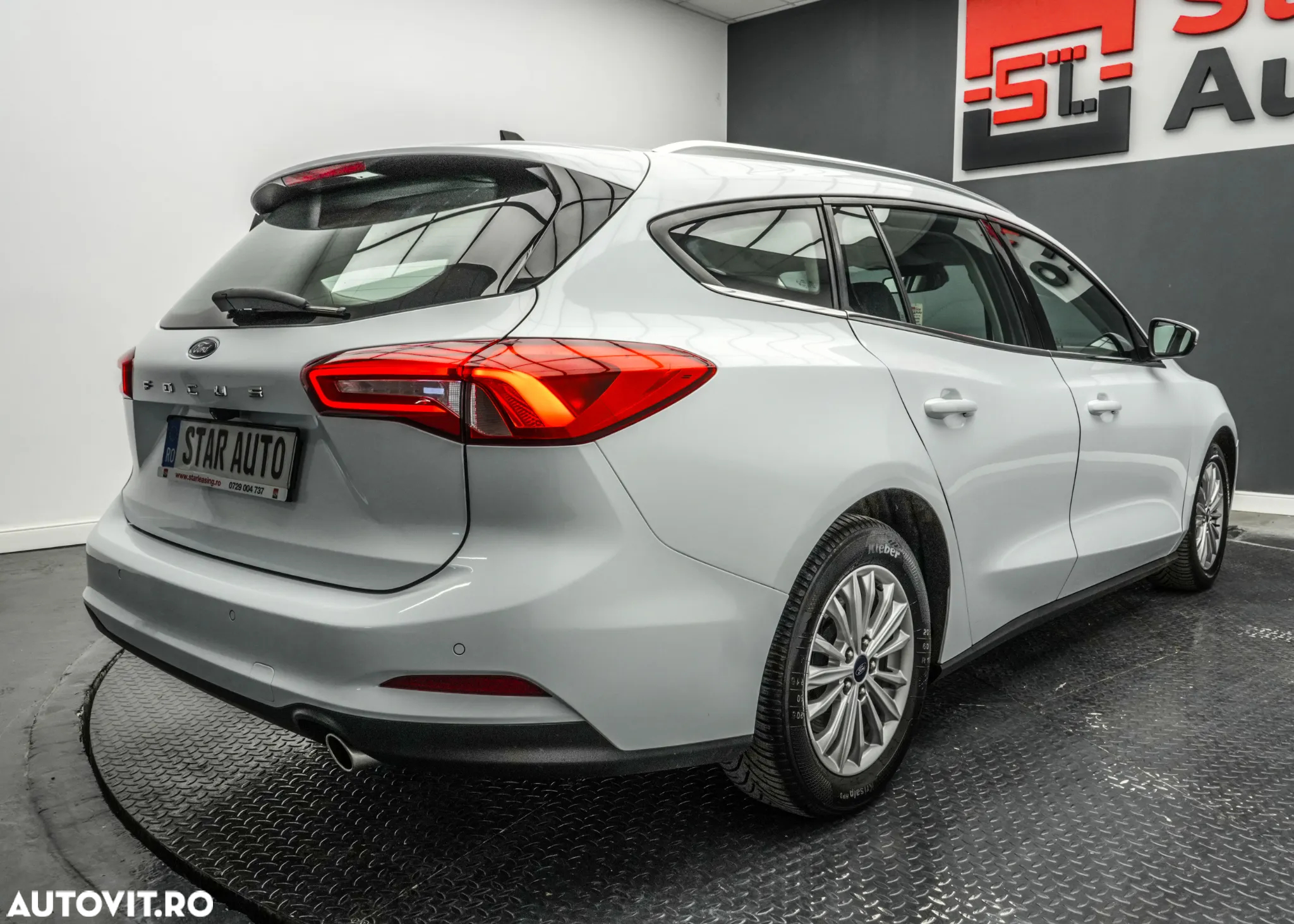 Ford Focus 2.0 EcoBlue Titanium Business - 6