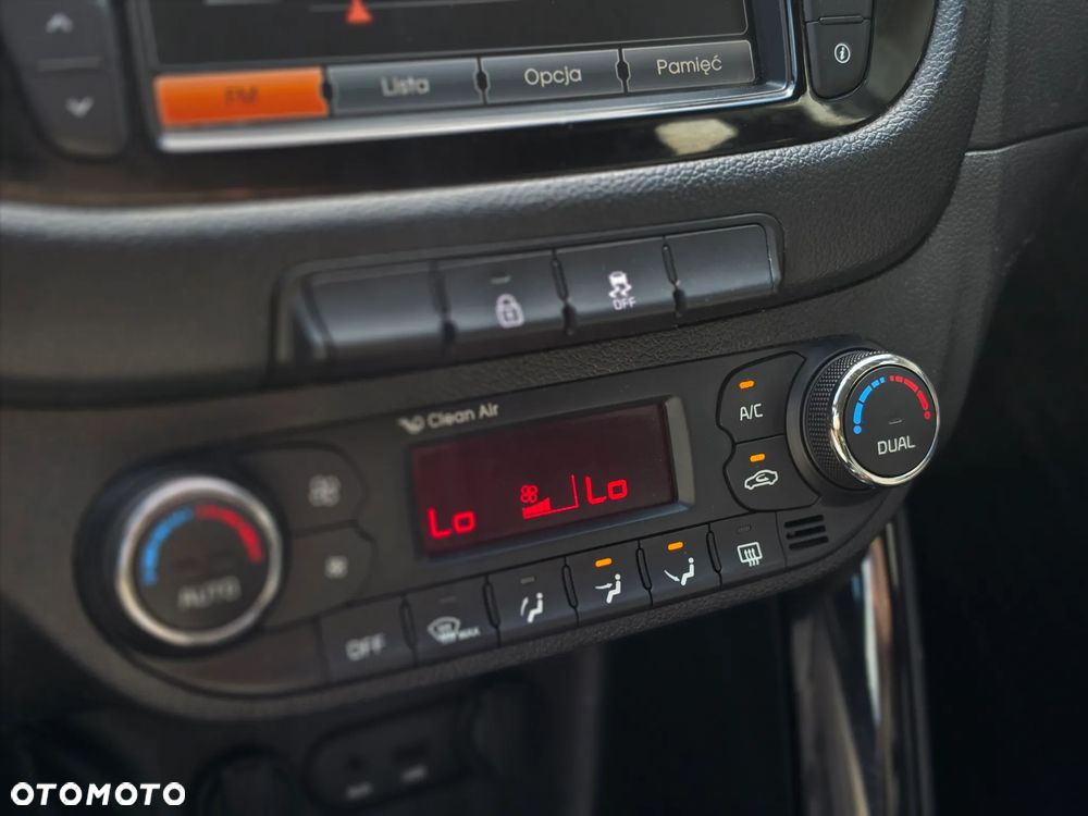 Kia Ceed - 30