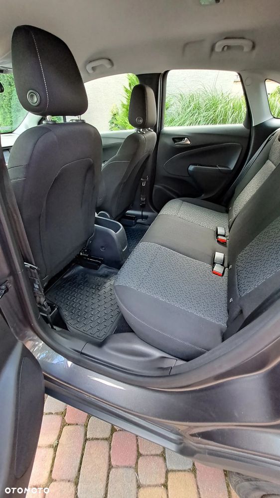 Opel Crossland X - 18