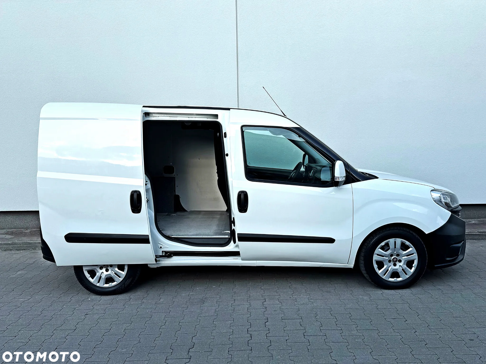 Fiat DOBLO - 28