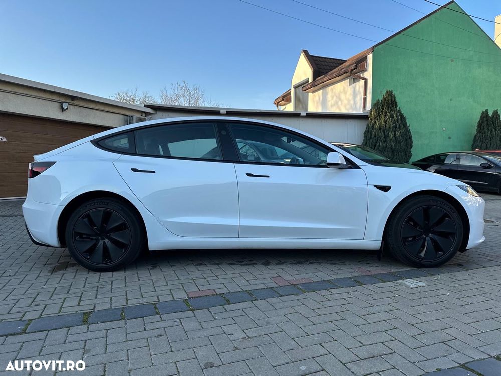 Tesla Model 3 Standard Reichweite Plus Hinterradantrieb - 13